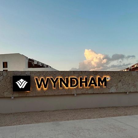 מלון Wyndham טולום מראה חיצוני תמונה